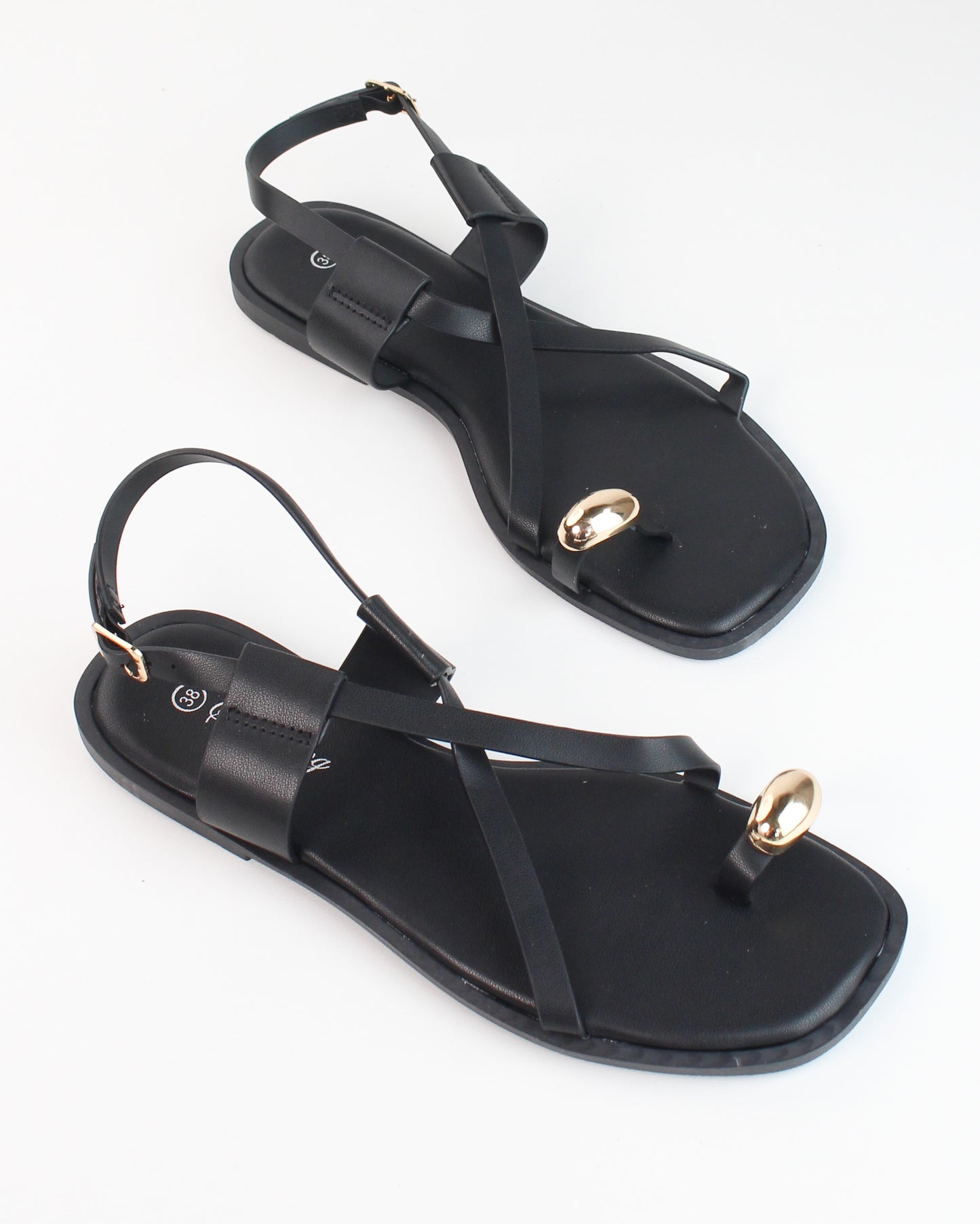 Sandale e shesht